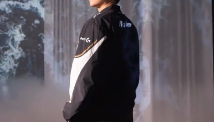 外网议Gen胜：24京负重训练；没多兰没夏冠；尺子该转打野了